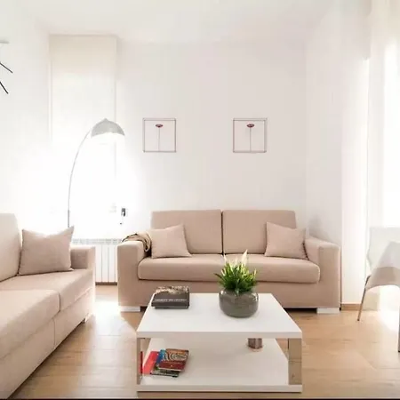 Aries Bed & Breakfast 4*