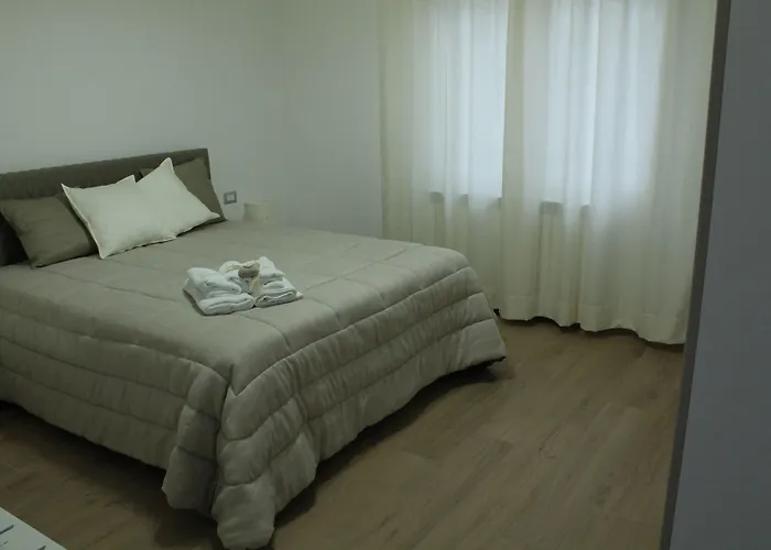 Aries فندق مبيت وإفطار 4*